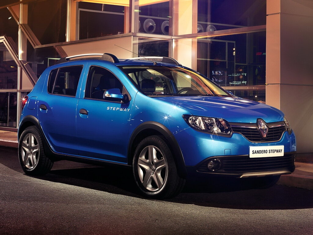 Renault Sandero Stepway сбоку